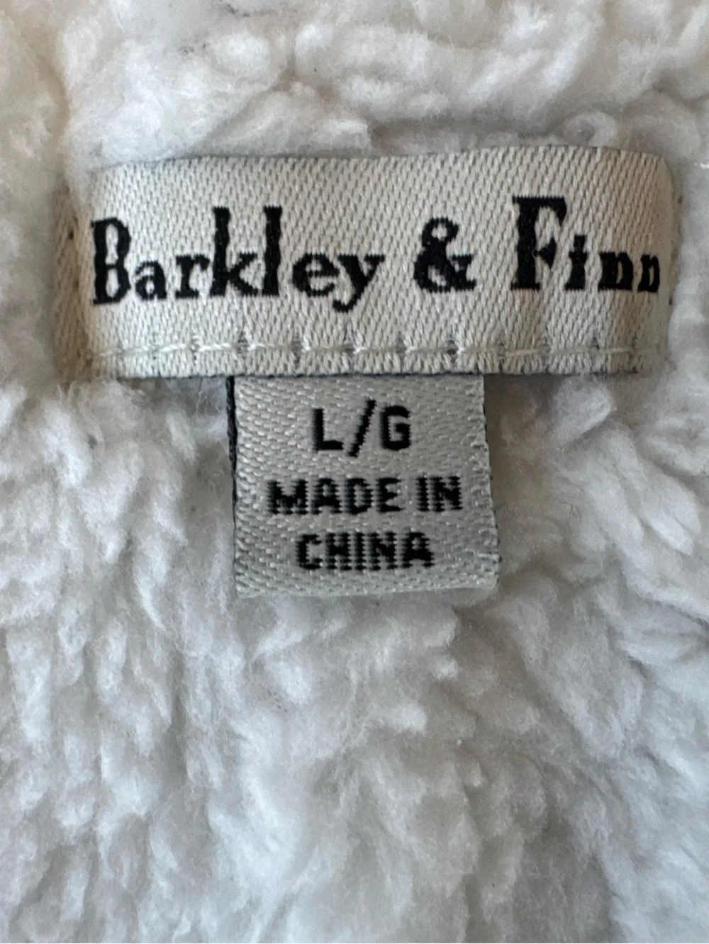 Barkley & Finn Plaid Pet Sherpa Lined Coat Size Large (NWT)